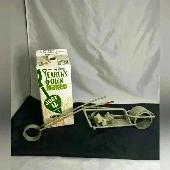 Metal Art Destressed  Motercycle - Picture 1 of 6